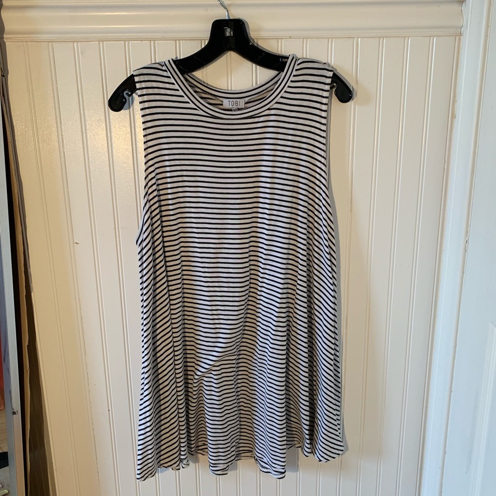 Tobi Dress